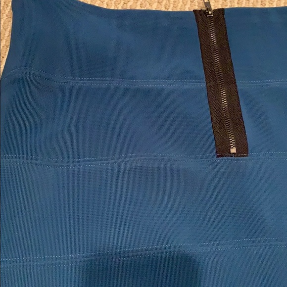 Millau Blue Bandage Skirt from LF - Picture 4 of 4